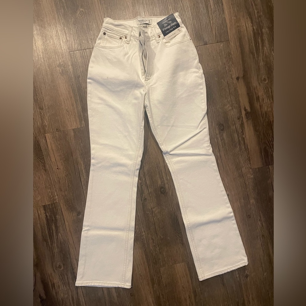 A&F Curve Love 70’s Vintage Flare Jeans